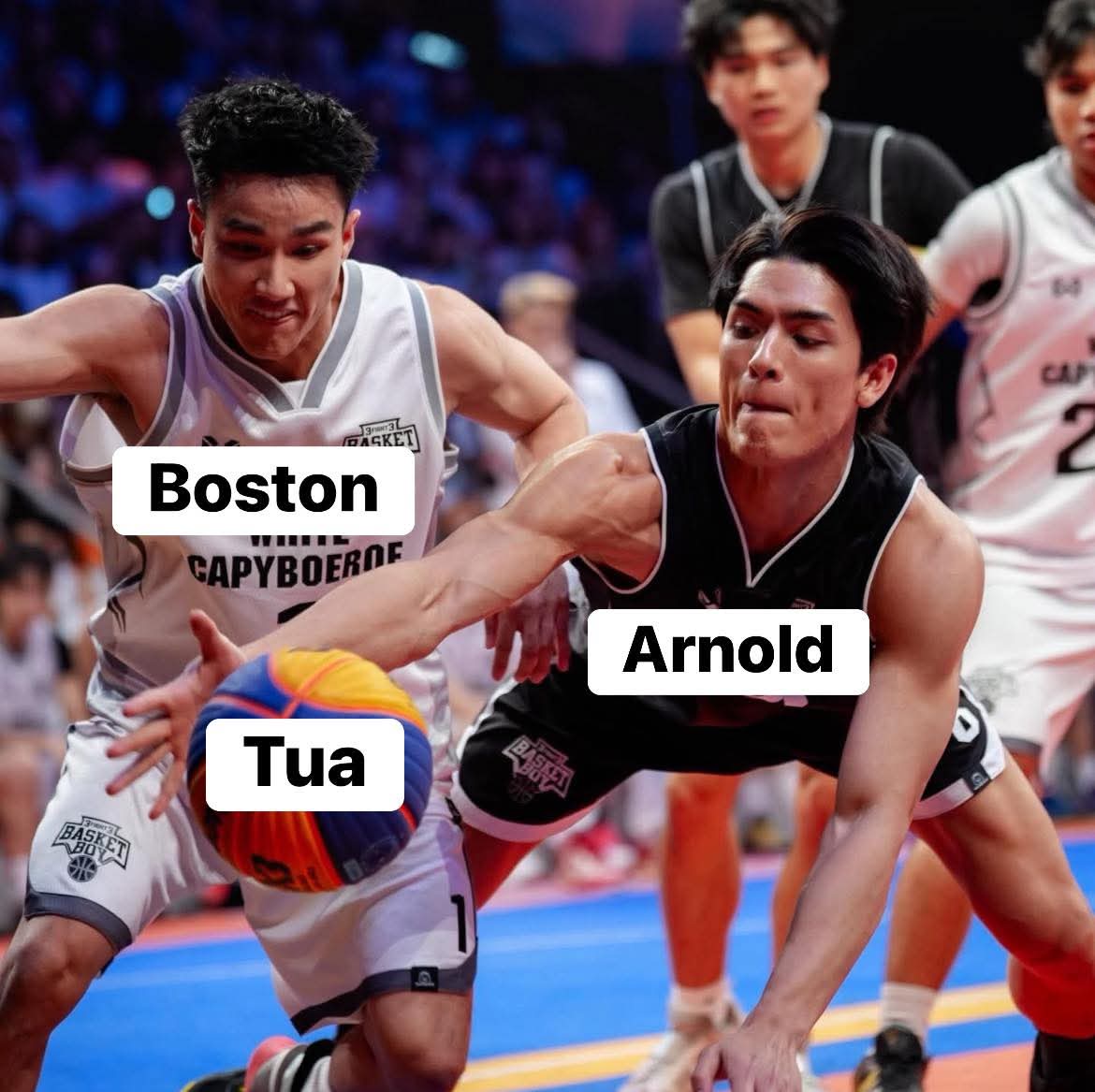 HByxby's tweet image. Me hice pis JAJAJAJAJA 
#OnlyFriendsDreamOnEP7
#Boston #Arnold #Tua