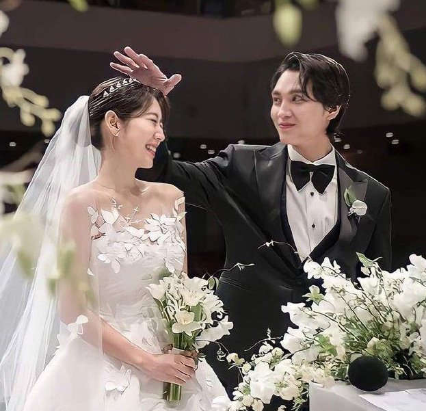 Subeom Noona 🍉 💍☎️ #PerfectCrown tweet media