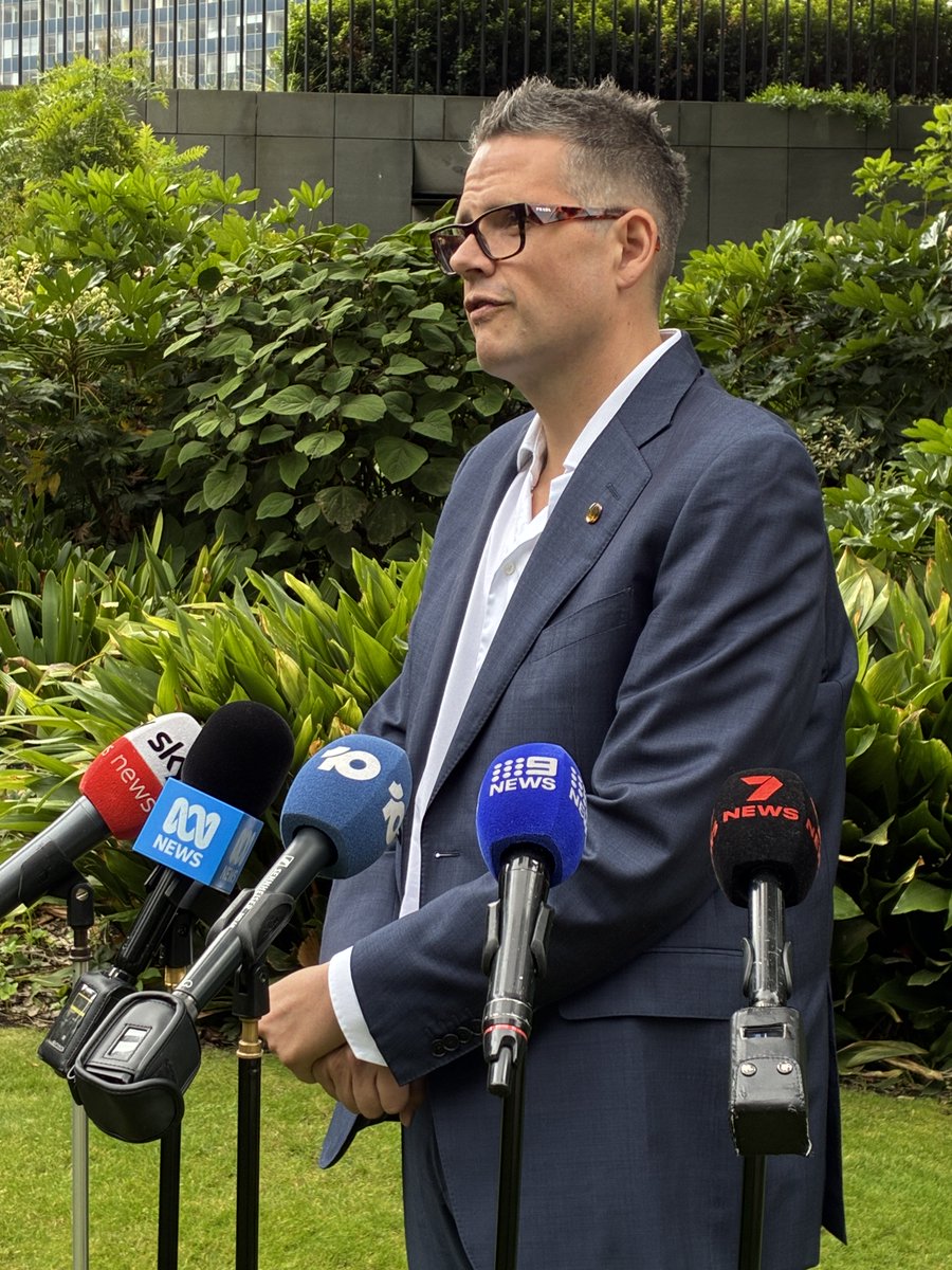 Heidi Murphy tweet media