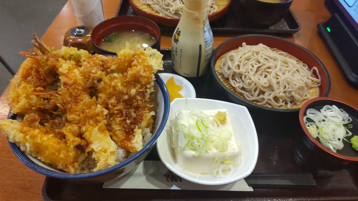 🌺タケ🌺 tweet media