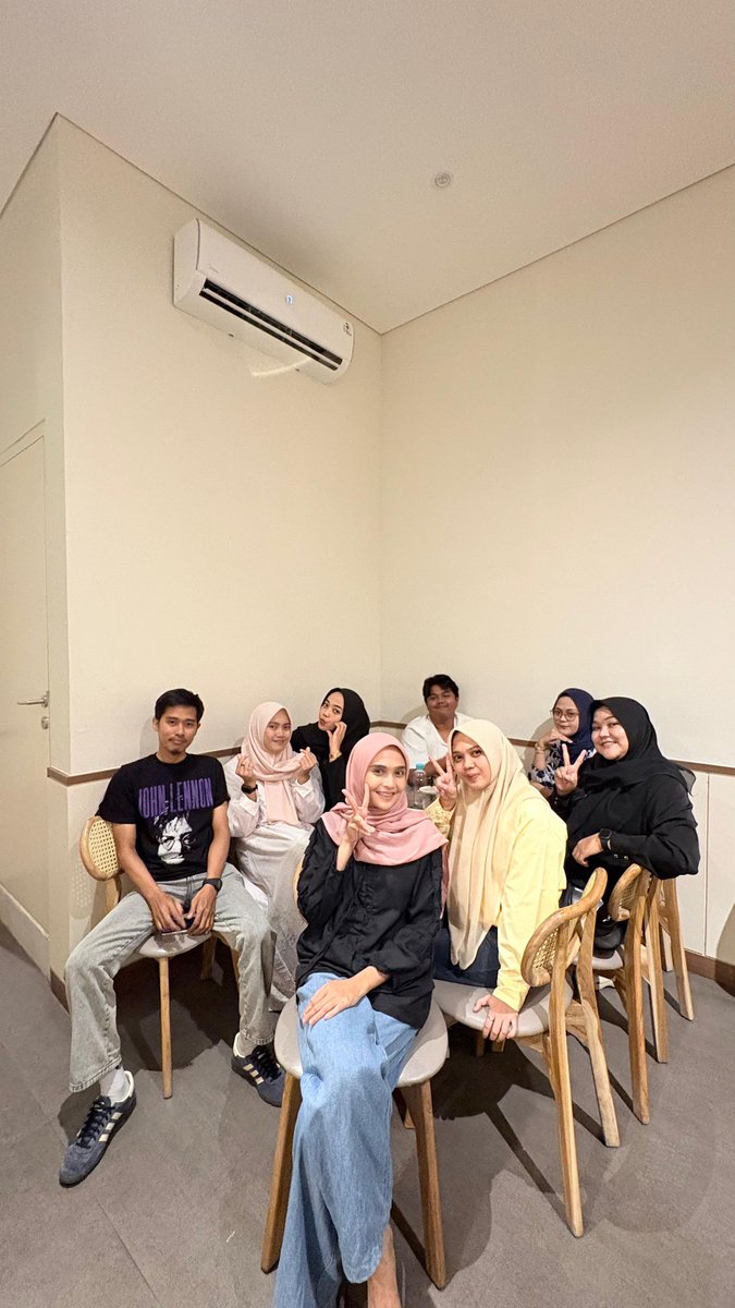 TesCeng's tweet photo. Semua orang memiliki gilirannya masing2, bersabar dan tunggulah

Gol D Roger https://t.co/dfOvcAvh3t
