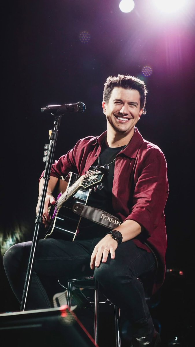 hegonline's tweet photo. Simplesmente o sorriso mais lindo 
@hugoeguilherme https://t.co/jlvkLFC2zu