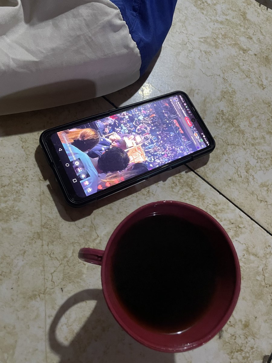 BORN 4 THE RUNWAY tweet media