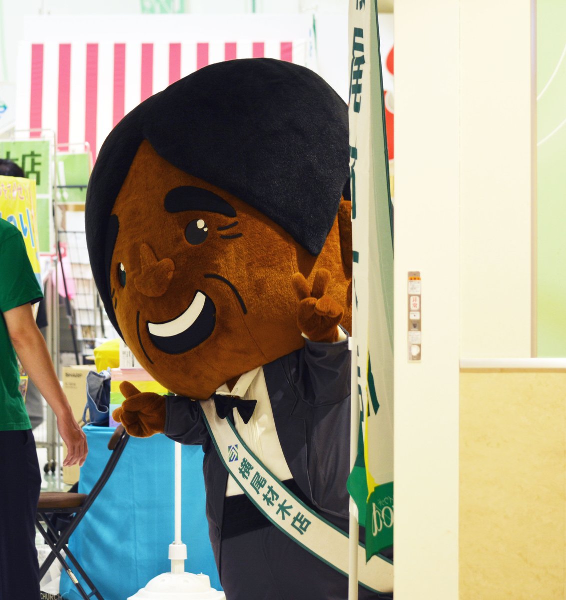 しげるん【公式】横尾材木店イメージキャラクター tweet media