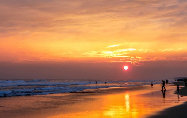 axstheticnature's tweet image. 📍Golden Beach, Odisha 🇮🇳
A premier Blue Flag certified destination known for its sparkling sands, clean waters, and top-tier safety. This is one of India’s cleanest, eco-friendly beaches. #GoldenBeach 🌊✨ #incredibleindia