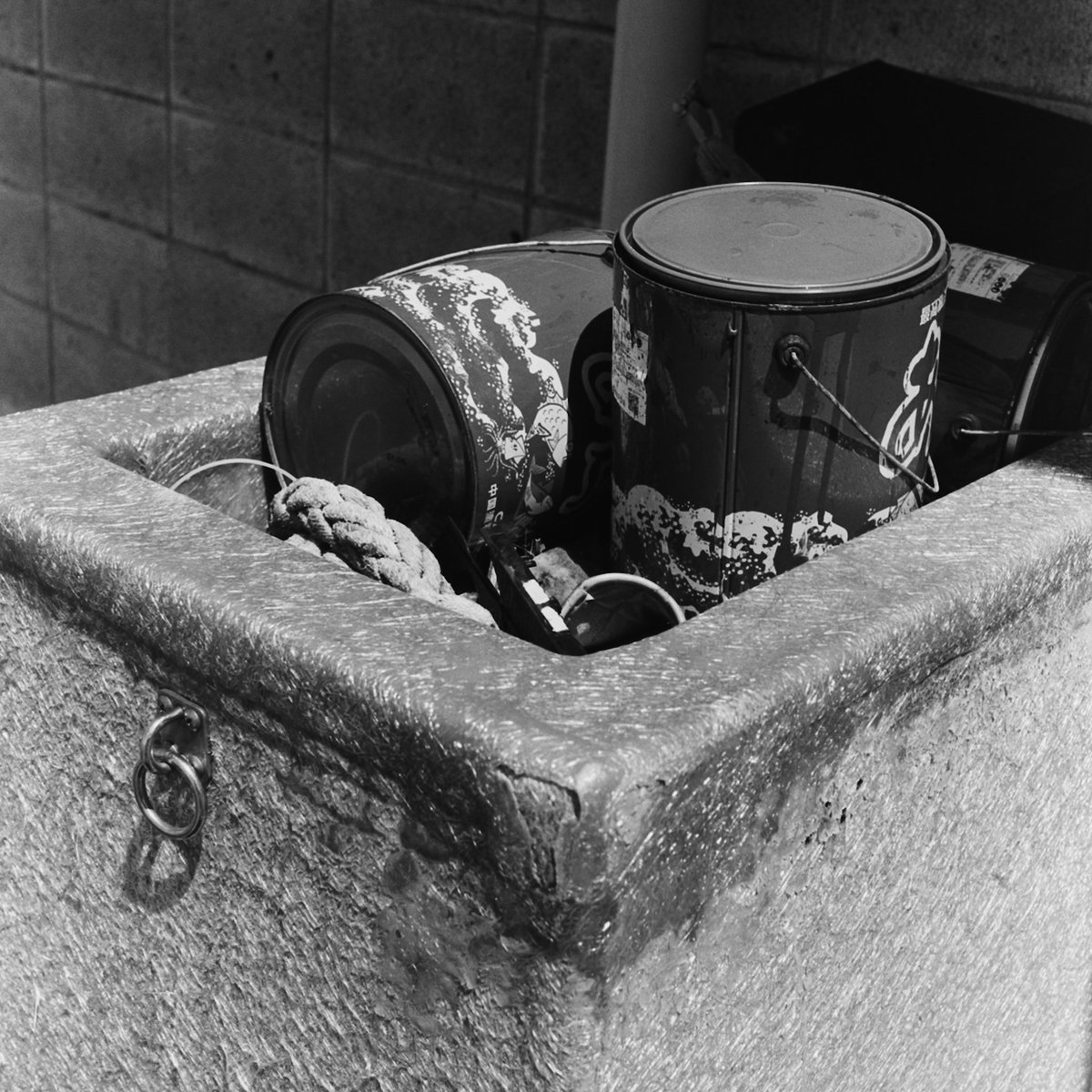 RolleiCordⅣ
CineStill Double-X
Kodak HC-110 1+31(B希釈)
23℃ 4'30(30/30/1)

液温高くなりすぎた…急に暑いんだもんなぁ…

#MARIXフィルム
#フィルムカメラ