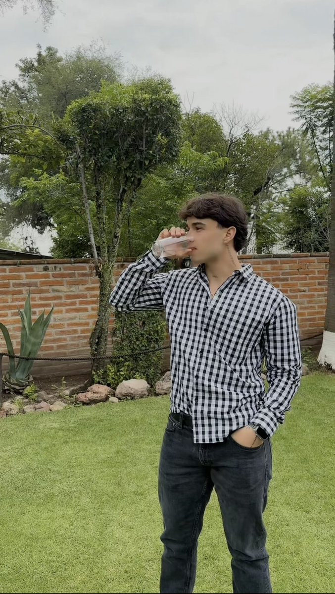 Favian Alvarezz tweet media