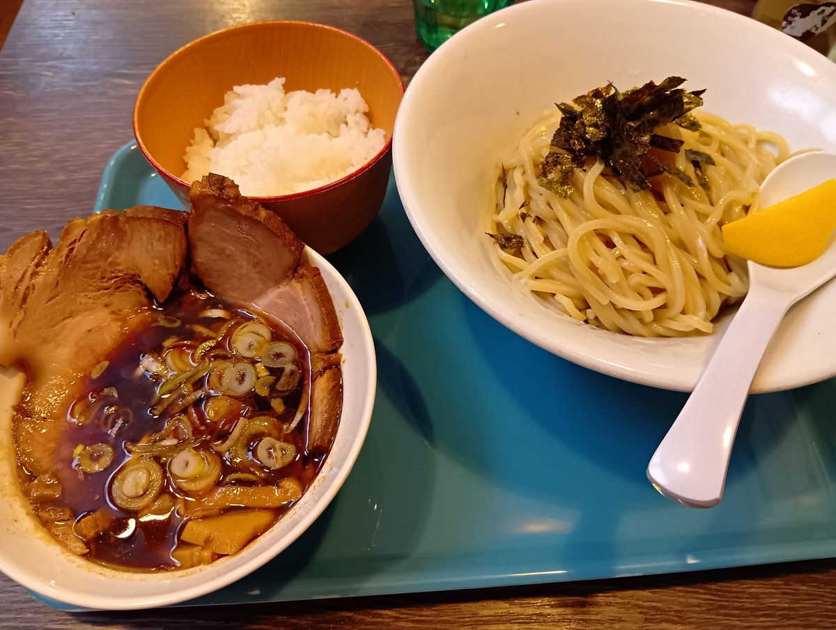 dadaさん。 tweet media