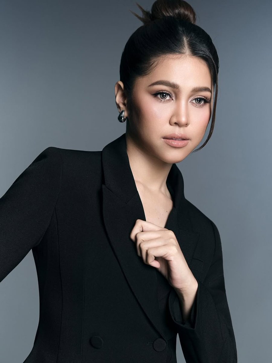 MARIELLESTERS OFFICIAL tweet media