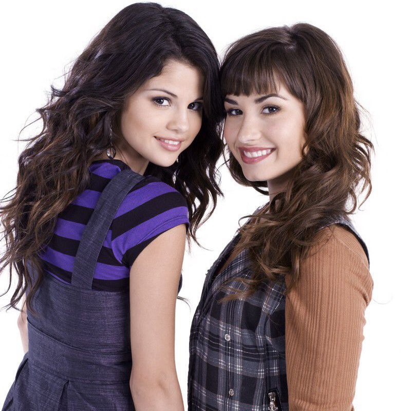 Pop Crave tweet media