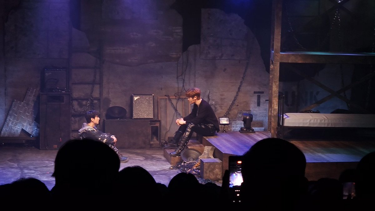 비아☘️ tweet media