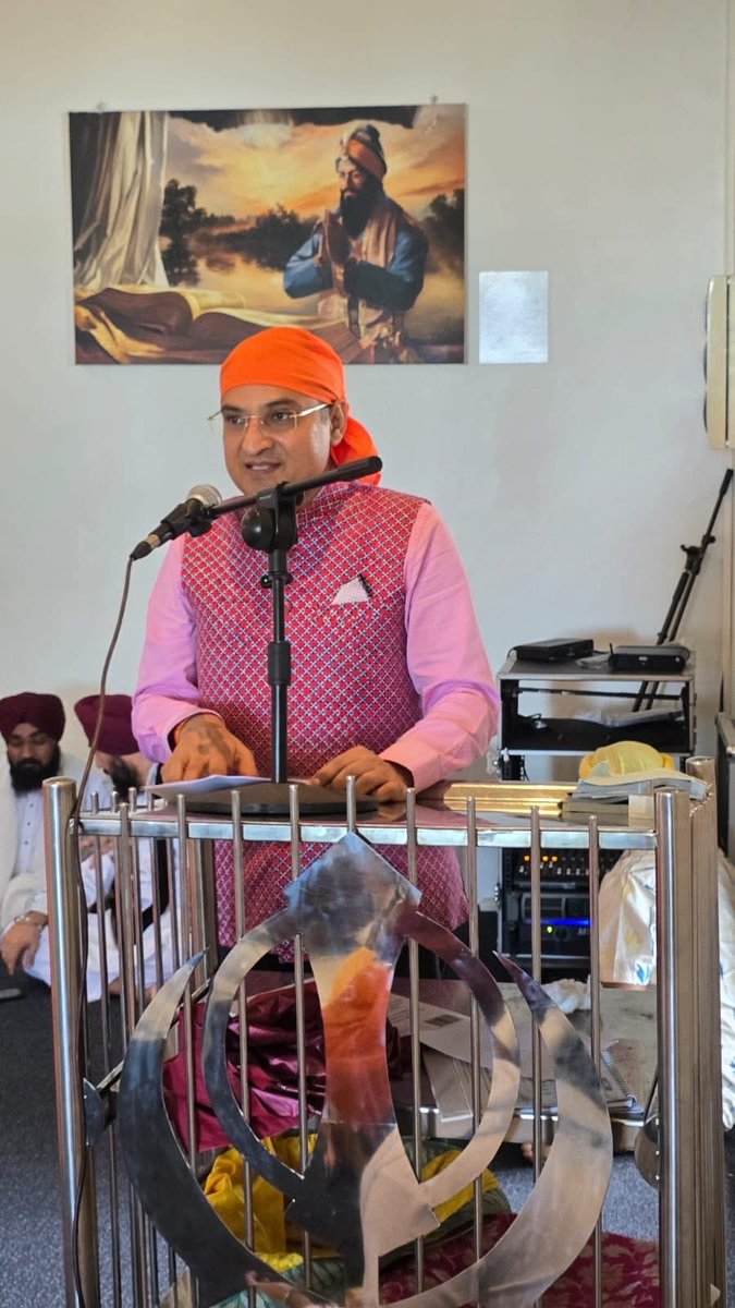 TheAusToday's tweet image. 🇮🇳🤝🇫🇯 Celebrating Baisakhi in Fiji

The High Commissioner of India to Fiji, Suneet Mehta, joined the Sangat at Samabula Gurudwara in Suva to celebrate the vibrant festival of Baisakhi.

Marking the founding of the Khalsa by Guru Gobind Singh, the occasion reflects timeless