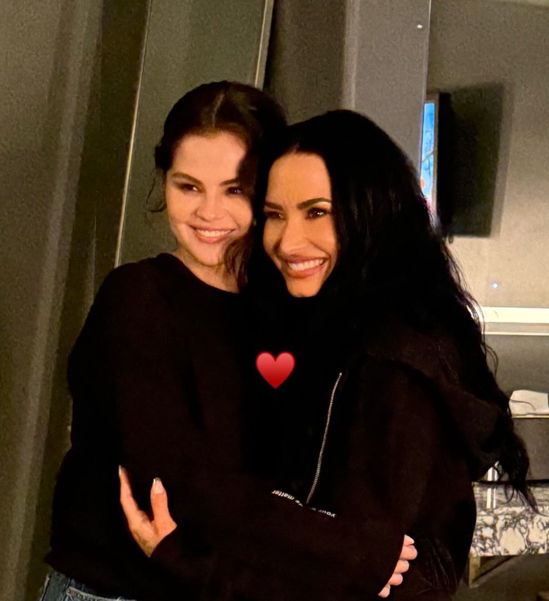 JO | ITS NOT THAT DEEP (TODAY) tweet media