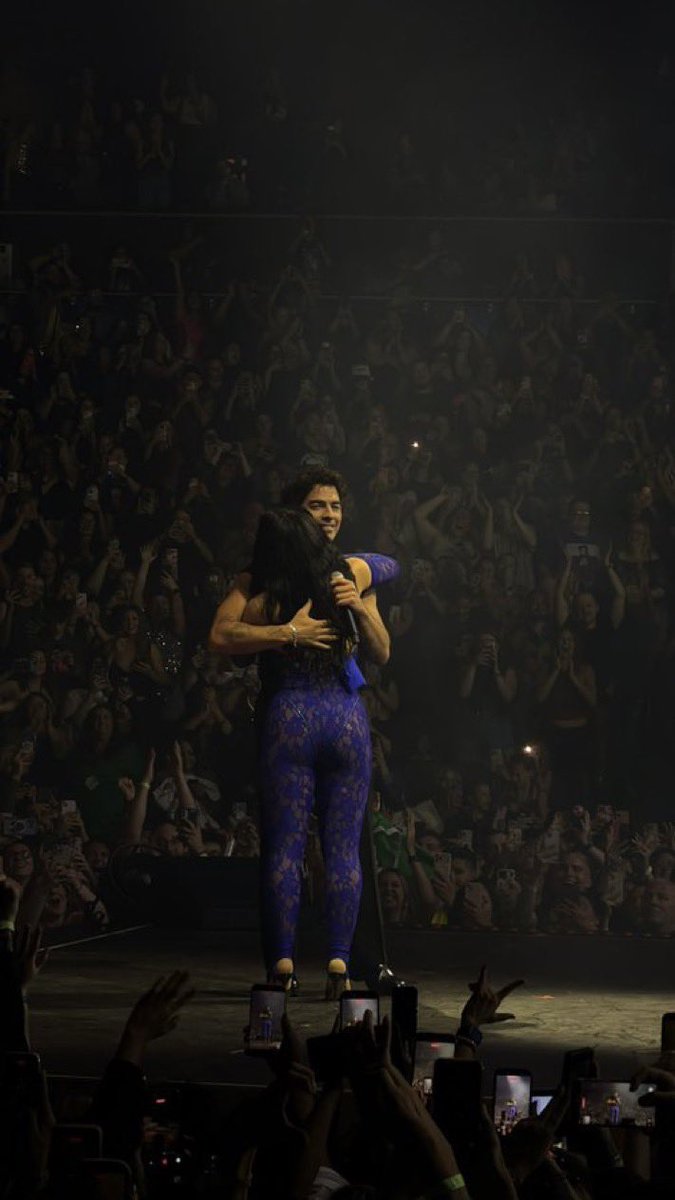 Demi Lovato News tweet media