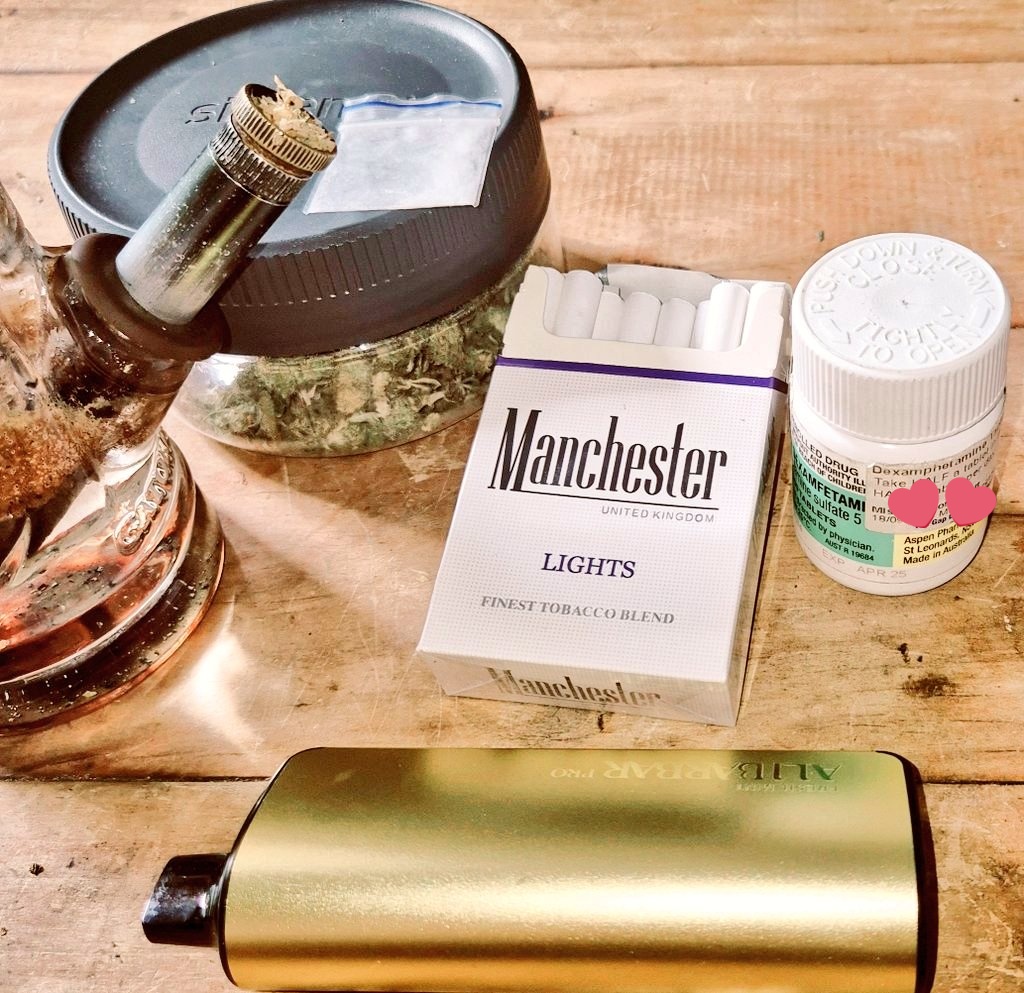 jdot119's tweet photo. ꒰ #moothunt / #promotwt ꒱ 
  𑣲 24 , he + him,       
   gw: 64• cw: 70.8 • ugw:58 
OCD, CPTSD, major deppressive, anorexic 

Smoke weed and not eat 

♡ / ⟳ to be moots (ifb !!)

#edtwt #drugtwt #shedtwt #weedtwt #nsfwtwtًً #anatwtw
#bodycheck #shtwt #intro https://t.co/s0Iy5ODzVt