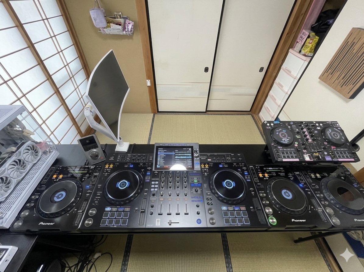GUNYON15's tweet photo. XDJ-AZ届いた!
#オタレコ
#XDJ #XDJAZ
#VRC #VRchat https://t.co/rvI7cdBWy6
