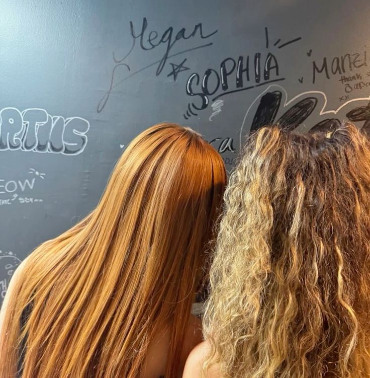 sophia molhadora de tcheca ✂️ tweet media