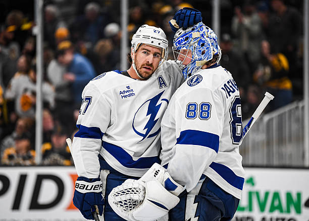 Lightning Review tweet media