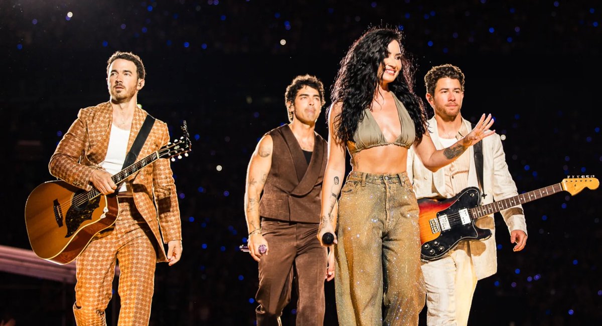 kaily james scott 💋🪩 tweet media