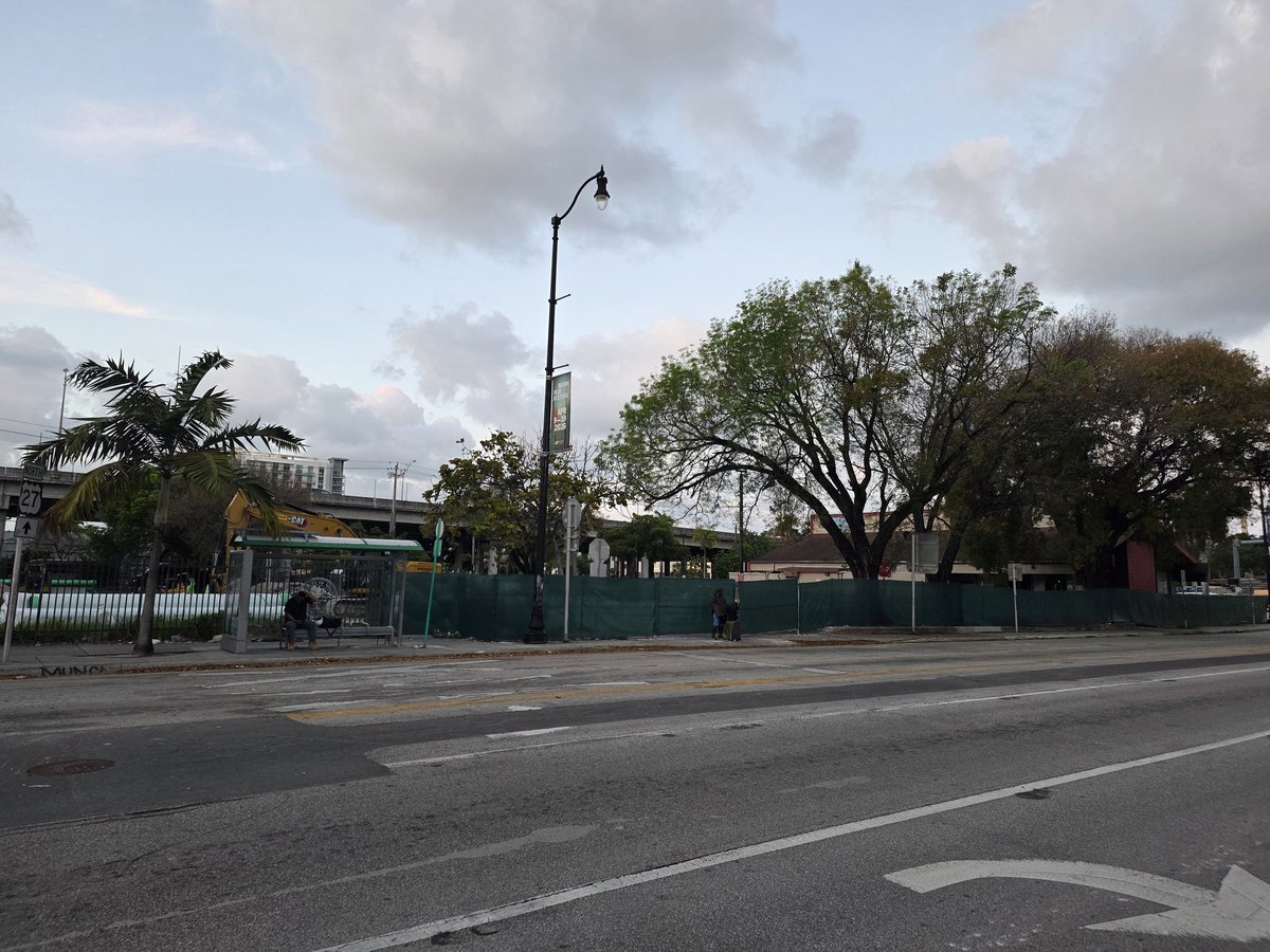 volvoshine's tweet image. Goodbye Dennys 🫡🫡
#Miami #RealEstate