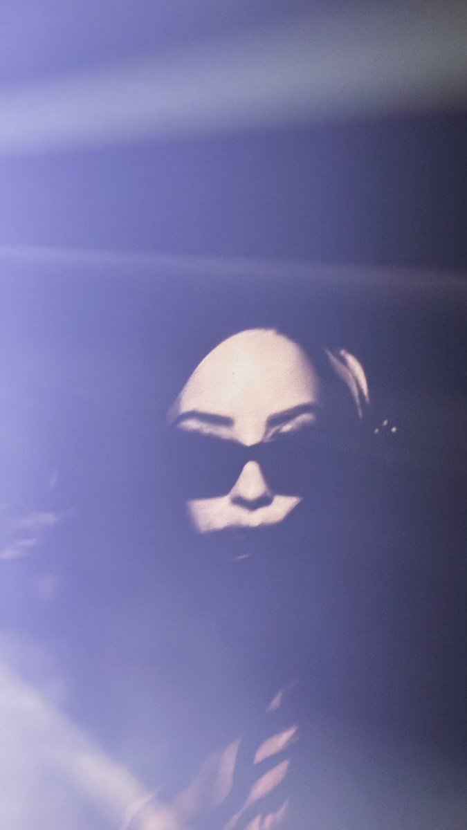 demilovatobr's tweet photo. “Estou em lágrimas, @ddlovato - esse foi, sem dúvida, um dos melhores shows. Ah, e os VOCAIS? Psh, *estou chocada*”. 

📸 Selena Gomez via Instagram. https://t.co/niEWaST1EI