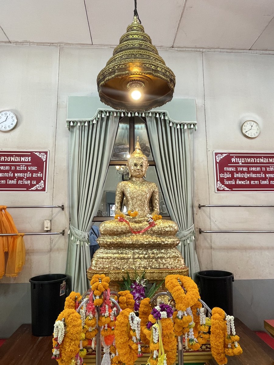 TomPlus99's tweet photo. ต้องมาพึ่งหลวงพ่อ

#วัดลานบุญ https://t.co/kuPChRyNNk