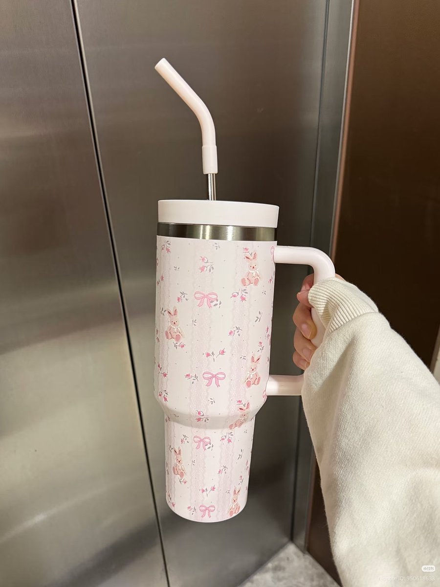 livyyoung_'s tweet image. pretty pink stuff to buy

— a thread