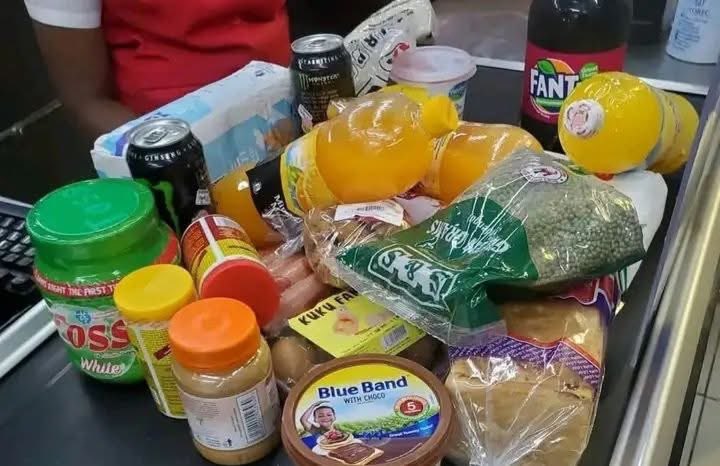 ONJOLO KENYA🇰🇪 tweet media