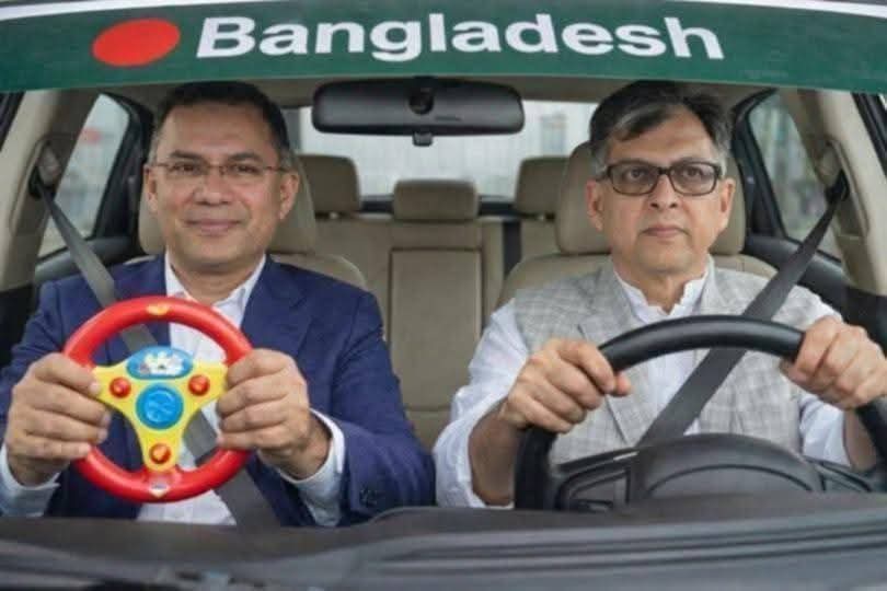 Barfibye's tweet photo. আসল কাহিনী কি বলেন তো? https://t.co/NfsJQwePjE