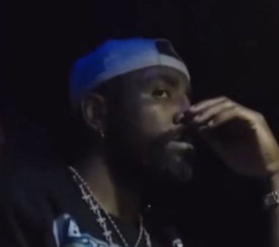 JaredMonkeyHat tweet media