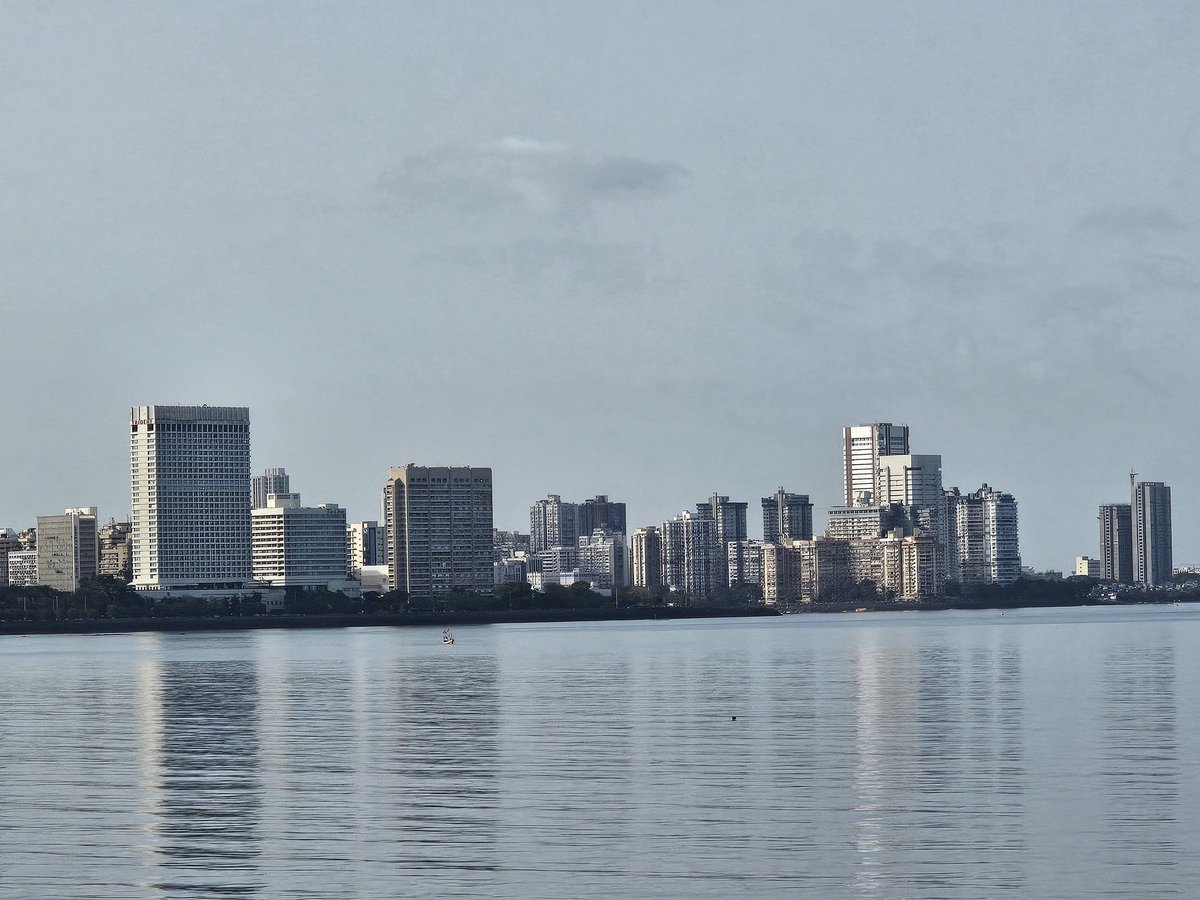 ajnabeeaislinn's tweet image. The calm.....💙🌊
#morning #sukoon