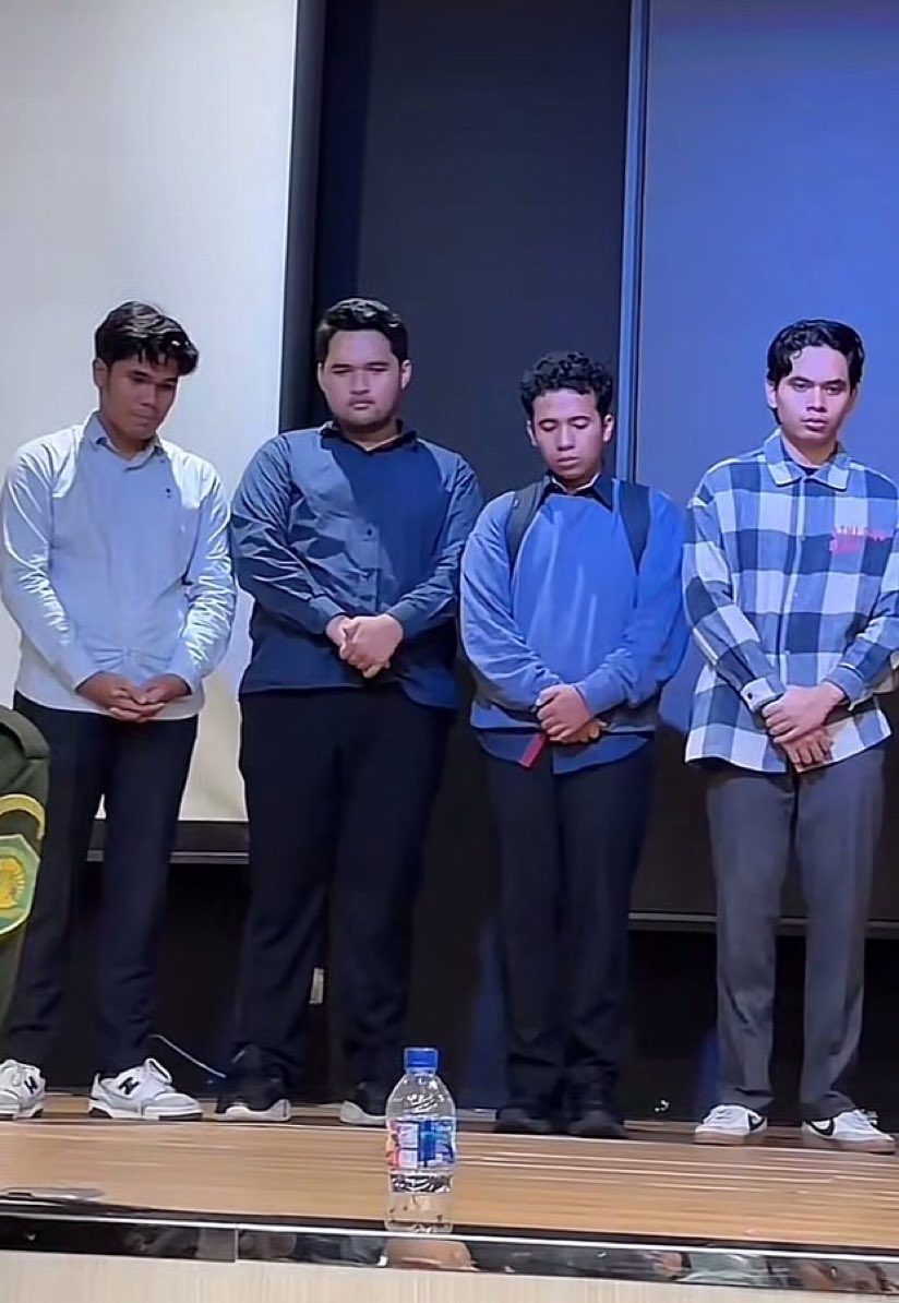 TXT DARI JAKARTA tweet media