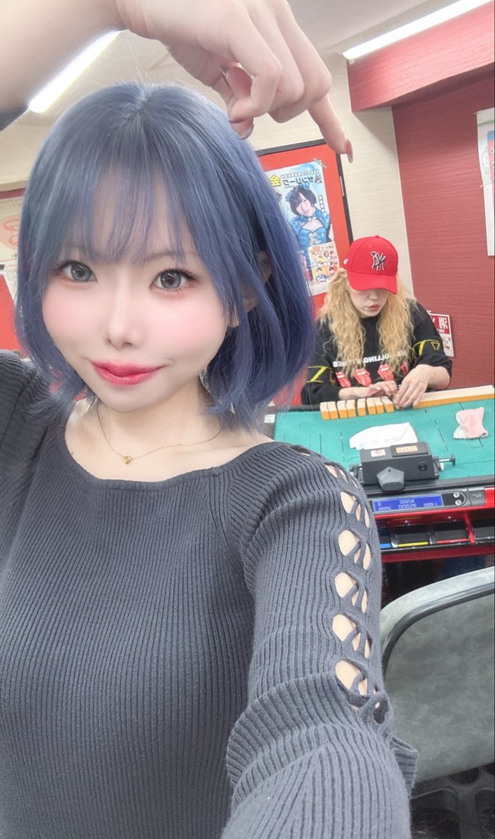 裏ぼたんOpen⭐️

今日もこのめんつ🧡💜

たくさん麻雀させてください！
よろしくお願いします🙇‍♀️

(昨日の面接フラれて落ち込んでます)