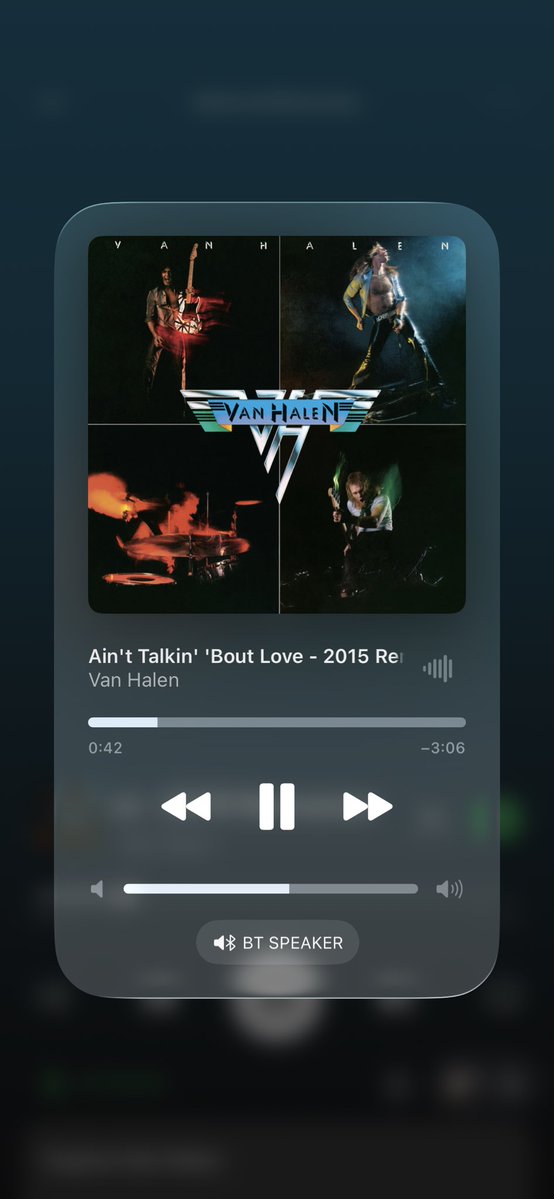 Agosto 2015, acababa de entrar a la prepa y era mi soundratck de todos los días a las 6 a.m, regrésenme, ya sé qué hacer.