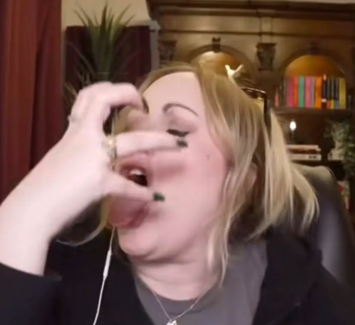 bri🌙🦋 tweet media