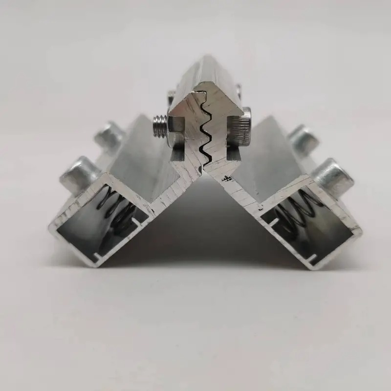 FoshanXuanqing's tweet image. 🔩 Expandable aluminum corner joints improve fit and reduce gaps in window assembly. Built with 6063-T5 aluminum for durability and long-term stability.

📩 fsxuanqing@gmail.com

🌐 aluminium-hardware.com

#aluminumhardware #windowhardware #constructiontips