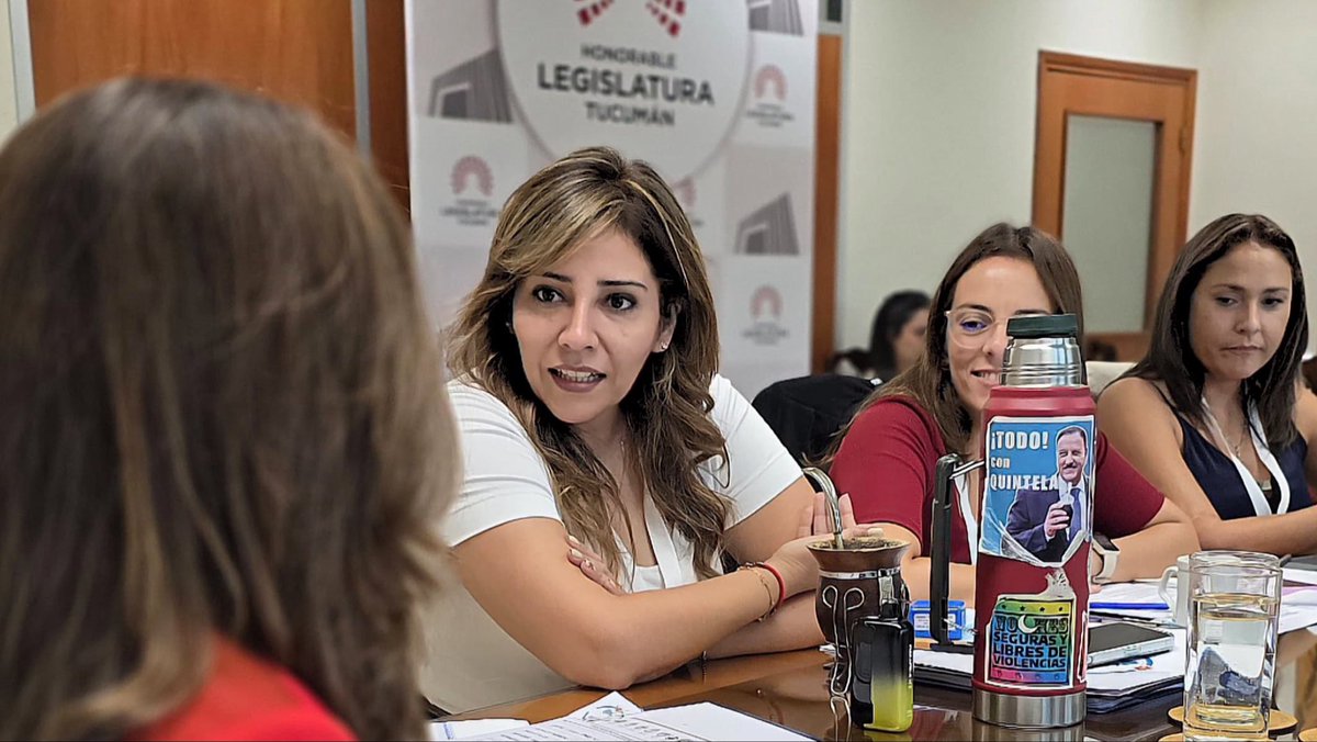 Lourdez_ortiz's tweet photo. Agradezco a mis colegas legisladores/as de la @LegislaturaLR por permitirme un año más participar del Parlamento del Norte Grande Argentino. Representar a nuestra provincia es un orgullo y una gran responsabilidad.

@QuintelaRicardo 
@TeresitaMadera 
📍Tucumán https://t.co/01X5vYYGli