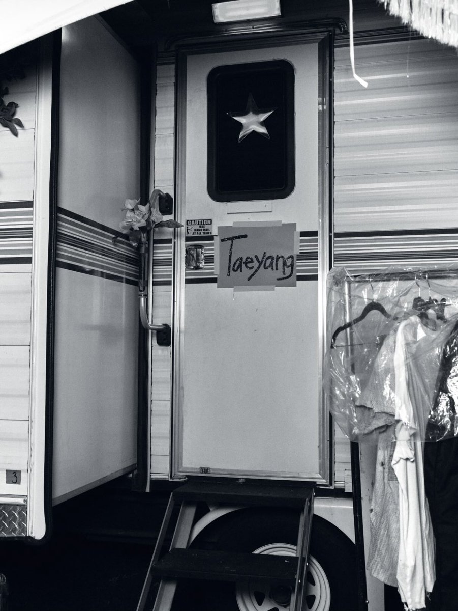 너는태양☀ 나는달🌙 𝙐𝙍𝙏𝙃𝙀𝙎𝙐𝙉 tweet media