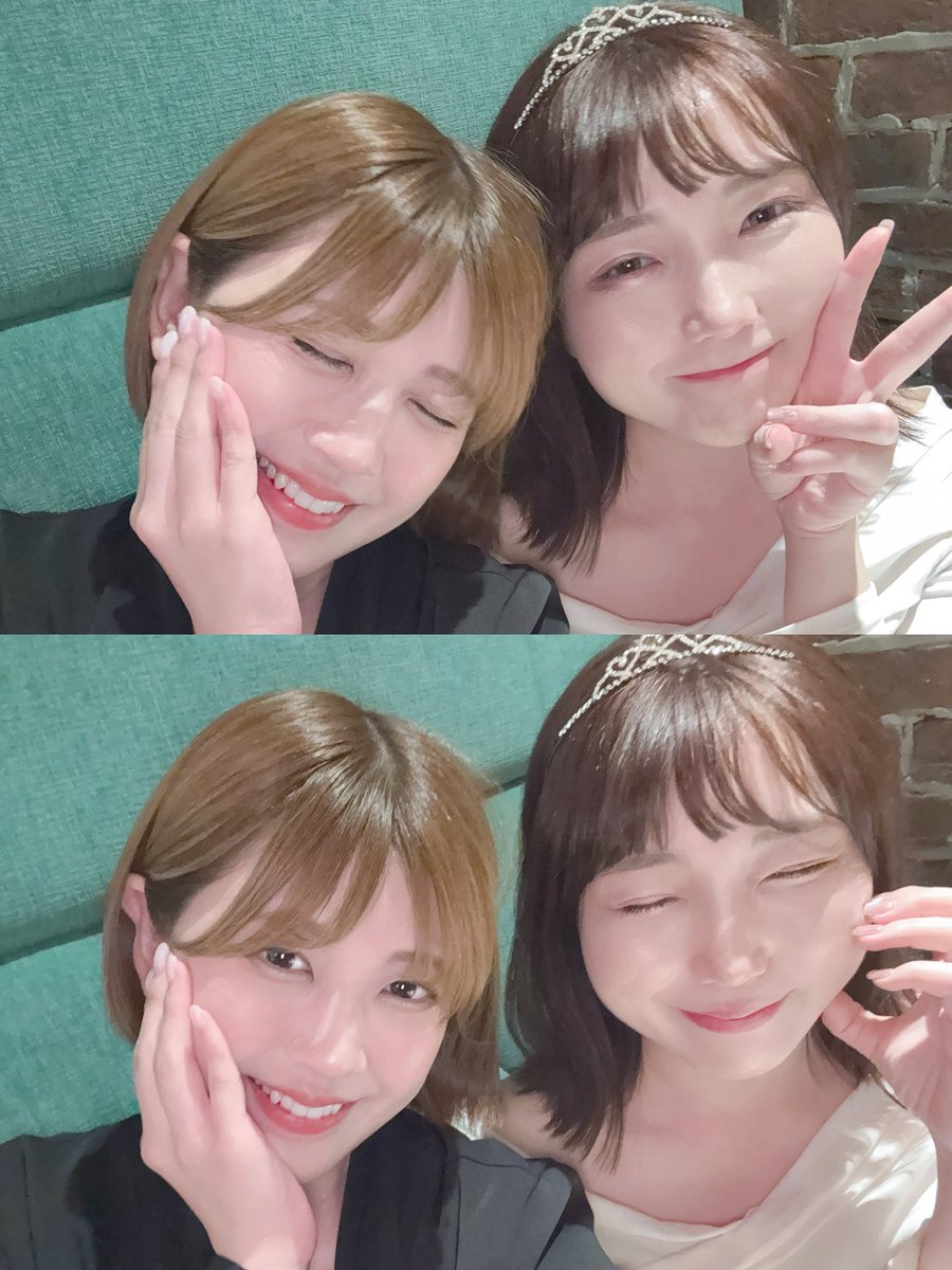 Mari_xaion's tweet photo. こんにちはー！
朝から���タバタで、またまたお昼の投稿になっちゃいました🥹
昨日は女子会ランチをして、夜はあすてぃんのお誕生日をお祝いしてきました🍰
最初から最後までずっと楽しくて幸せな1日だったなぁ〜💞
今日も穏やかに生きましょう〜！！💫 https://t.co/uZ1bUM9QPh