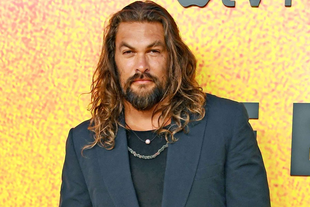 The live-action movie of #Helldivers , starring Jason Momoa (Aquaman), has been dated for November 10, 2027

Pre-production starts in two weeks!
