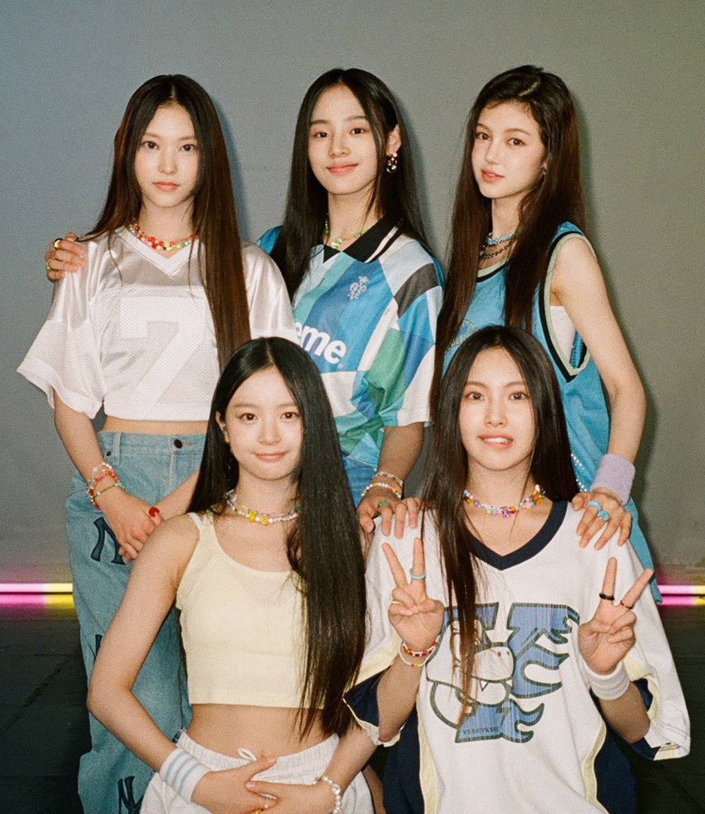 NopeSae722's tweet image. 서로 사랑하면 떨어지더라도 다시 만나게 된대