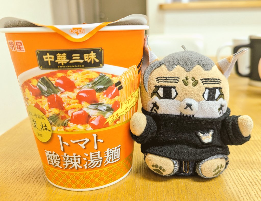 かなぶん🐝 tweet media