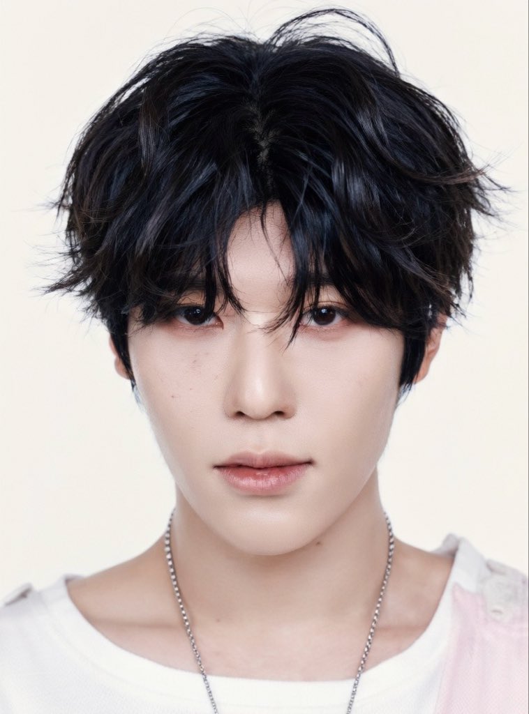 sion pics tweet media