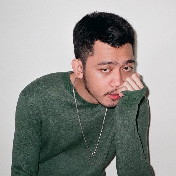 iPopBase's tweet photo. Happy 33rd birthday to the talented Pamungkas. https://t.co/4hYQ9pHkvV
