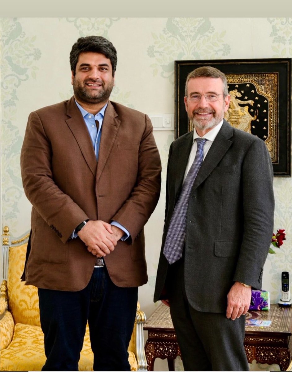 Delighted to host Prof Peter Crisp, Deputy Vice Chancellor at the <a href="/UniversityofLaw/">The University of Law</a>  UK &amp; co-founder of BPP University, for lunch at home in #Banigala

Great conversations on education, talent and scholarships for 🇵🇰 students
