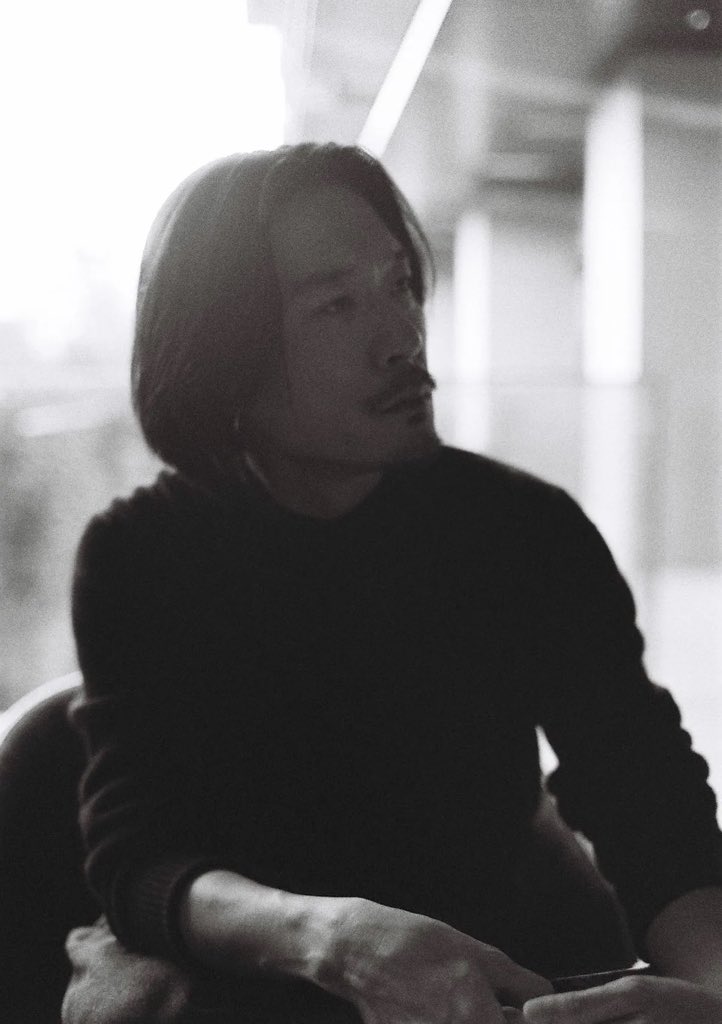 japan_meitei's tweet image. 冥丁は「失日本」という主題のもと、日本の姿を音楽を通じて表現してきました。主流や非主流という枠を越え、歴史や伝統、時代を作る様々な文化の流れよりも先ずは個人の想像にこそ未来に宿る魂があると感じています。WWDにて最新記事が公開されました。是非お目通しくださいwwdjapan.com/articles/23784…