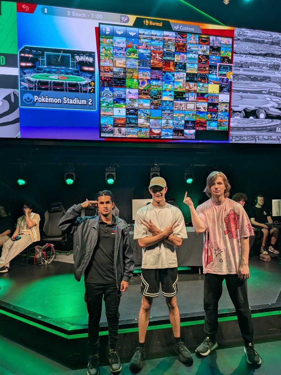 Sydney Smash tweet media