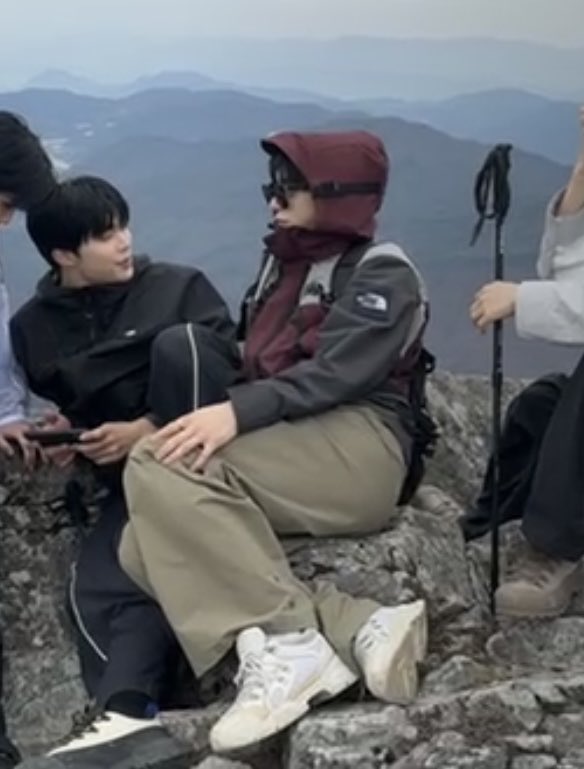 ☆彡kelsey tweet media