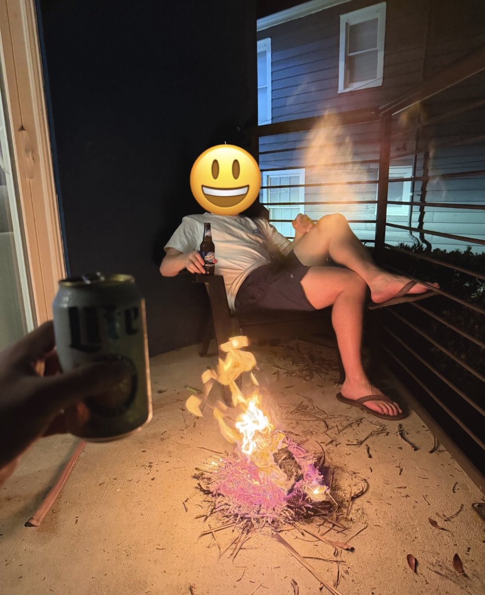 ChadCobblecock's tweet image. Dudes will really see a fire and be like, “Hell yeah” #CBTM #happymonday