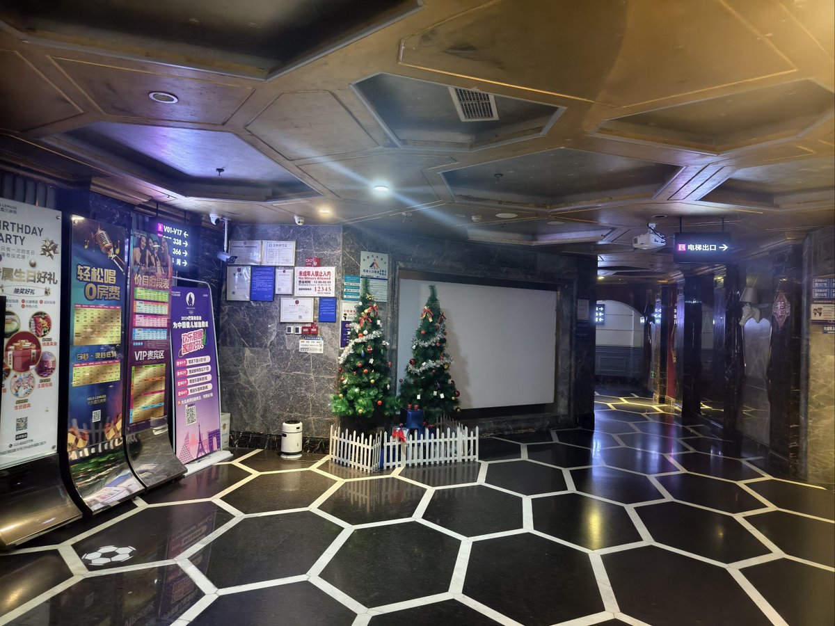 AguaBerkey tweet media